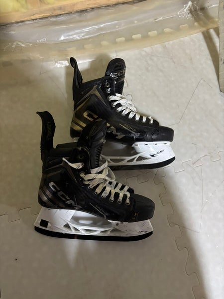 2024 CCM Tacks XF Pro Hockey Skates Sr 7 (Used)