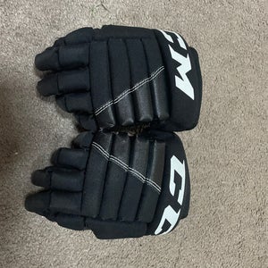 CCM Kids Hockey Gloves – 9”