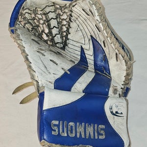 Tampa Bay Lighting Colors Double T Simmons Matrix Goalie Glove Senior