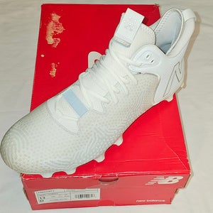 New Balance Freeze LX V3 Mid Molded Cleats (New) Size 13.0 (W 14.0)