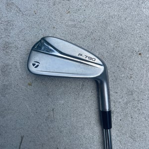 Men's TaylorMade 7 Iron P790 Right Handed (Used)