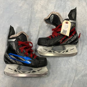 Youth CCM Tacks AS580 Hockey Skates Regular Width 12.5 (Used)
