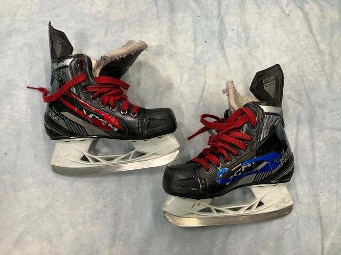 CCM Tacks AS580 Hockey Skates | Youth12.5