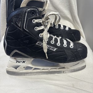 Senior Adult Size 9 Bauer Nexus 600 Ice Hockey Skates.