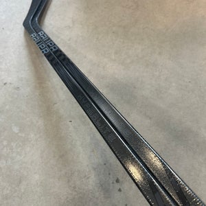 2 PACK 87 Flex Senior Bauer Vapor Hyperlite Right Hand Hockey Stick Pro Stock NCAA (New)