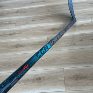 Senior CCM Vizion Left Hand Hockey Stick P28M  (New)