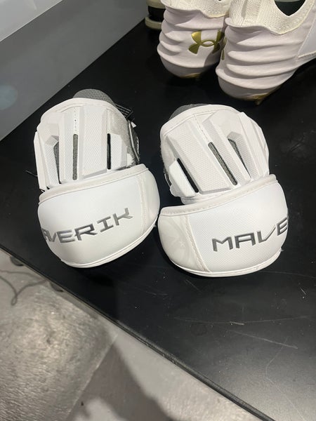 Brand New Maverik Max Elbow Caps