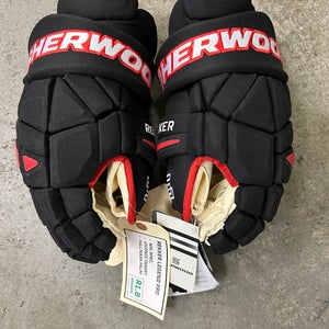 Brand New Sherwood Rekker Legend Pro Blackhawks Bedard Pro Stock Gloves (SWPROSTOCKGLOVES)