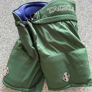Size 54 Senior Tackla Air 9000 Hockey Pants (Used)