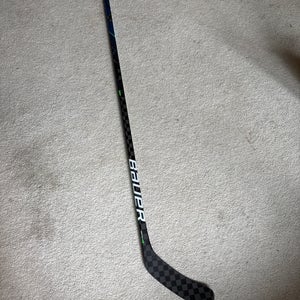 Senior Bauer Nexus 2N Pro Left Hand Hockey Stick PM9 (New)