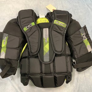 Youth Large/Extra Large Warrior RITUAL X4 E Goalie Chest Protector (Used)