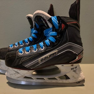 Bauer Vapor X700 Hockey Skates Regular Width Size 4.5 (Used)