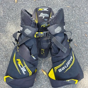 Junior Medium Bauer Supreme ACP Pro Girdle