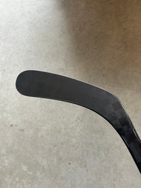 P92 102 Flex Senior Bauer Nexus Tracer Left Hand Hockey Stick Pro Stock NHL (New)