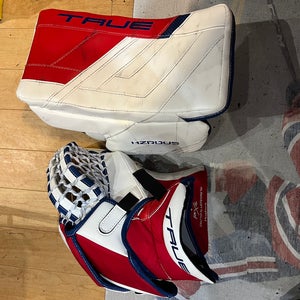 hockey glove and blocker barely used from the Laval Rocket AHL (Hughes)