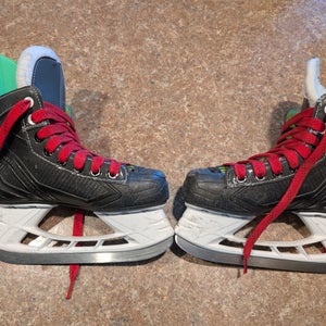 Bauer Hockey Skates Size 1 (Used)