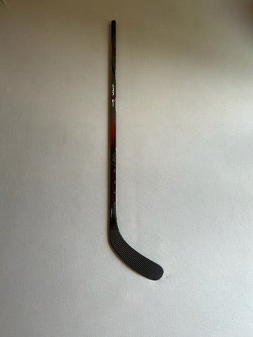 New Intermediate Bauer Vapor X5 Pro Right Handed Hockey Stick 55 Flex P92