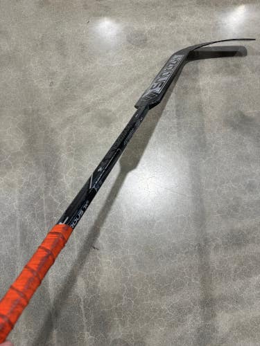 True HZRDUS 7X4 Goalie Stick Regular 23" Paddle (Used)