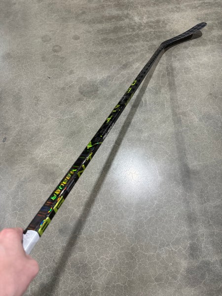 Junior Bauer Ag5nt Hockey Stick Right Handed P92 (Used)