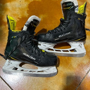 Bauer Supreme M4 Hockey Skates | Size 5 Fit 2
