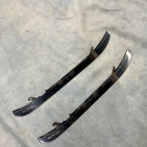 Bauer Fly-Ti  Replacement Steel Blades 246 mm (Used)
