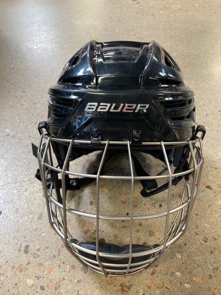 Black Large Bauer Re-Akt 150 Helmet (Used)