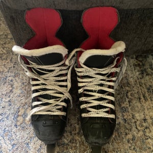 Bauer Vapor X300R Inline Skates Regular Width Size 6 (Used)