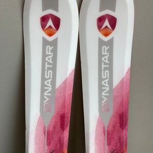 MINT CONDITION Dynastar Legend Girl 122 cm Skis With Bindings