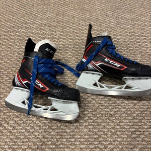 CCM Hockey Skates 5 (Used)