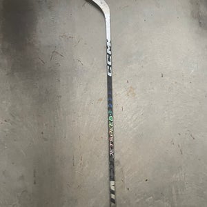Senior CCM JetSpeed FT5 Pro Right Handed Hockey Stick P88  (Used)