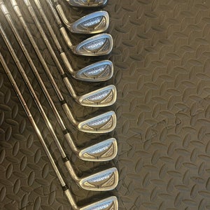 Tommy Armour 845s Iron Set