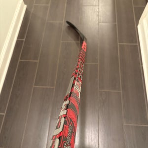 Junior CCM JetSpeed Right Handed Hockey Stick P28  (Used)