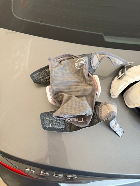 Large Adult Maverik Arm Pads (Used)
