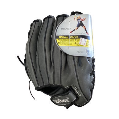 Used Wilson ONYX RH Throw Fastpitch Gloves Grey 12" 11760-S000077486