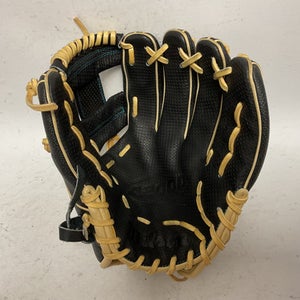 Used Wilson A2000 Superskin DP DP15S0 Baseball Glove RH Throw Black 11 1/2" 11855-S000186679