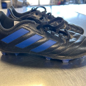 Used Adidas Soccer Cleats Black Junior 01.5 11868-S000063406