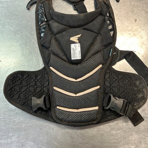 Used Under Armour CHEST PROTECTOR Catchers Chest Protector Black Intermed 11868-S000058232