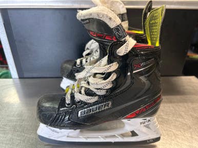 Used Bauer X VELOCITY Junior Hockey Skate Junior 02 11868-S000063334