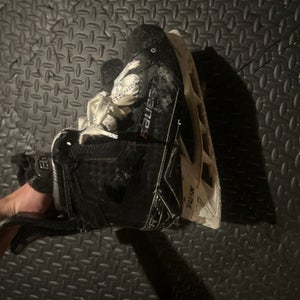 Bauer Supreme Mach Hockey Skates 11 (Used)