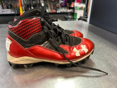 Used Under Armour CLEAT BB/SB Cleats Red Junior 05.5 11868-S000061864