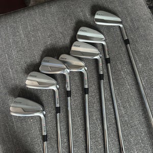 Ping i525 Golf Irons (4-PW)