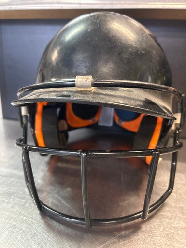 Used Schutt BATTING HELMET Batting Helmet w/Mask Black MD 11868-S000061087