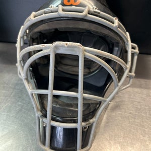 Used Wilson HELMET Catchers Helmet w/Mask Black LG 11868-S000059967