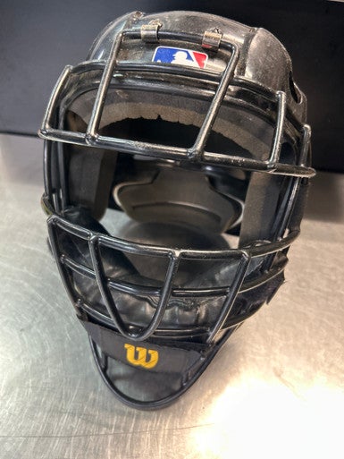 Used Wilson HELMET Catchers Helmet w/Mask Black MD 11868-S000058605