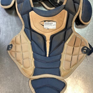 Used Louisville Slugger CHEST PROTECTER Catchers Chest Protector Navy Blue Youth 11868-S000053138