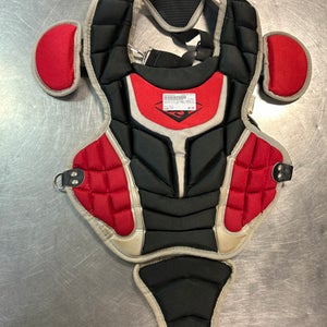 Used Louisville Slugger CHEST PROTECTER Youth Catcher's Equipment 11868-S000056069