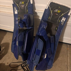3X bauer leg pads with true 7x3 glove