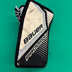 White Youth Bauer PRODIGY 3.0 Goalie Blocker Regular