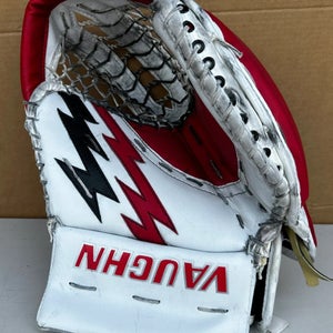 Vaughn Velocity V9 Pro Stock Goalie Glove 86924