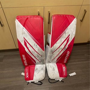 Large  2022 Bauer Vapor X5 Pro Goalie Leg Pads  (Used)